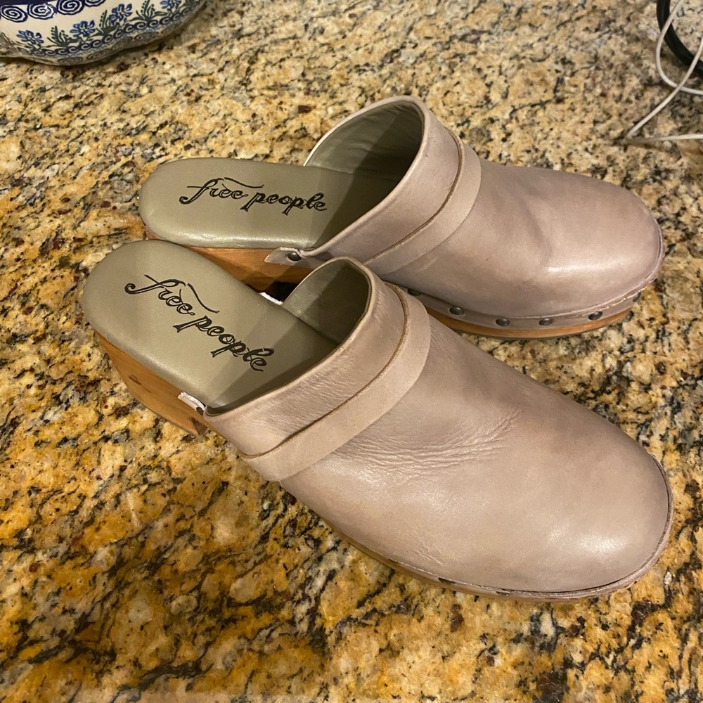 Free People Clogs size 39